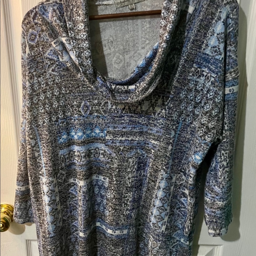 Absolutely Famous Geometric Print Cowl Neck Sweater | EUC | Plus Size 2X